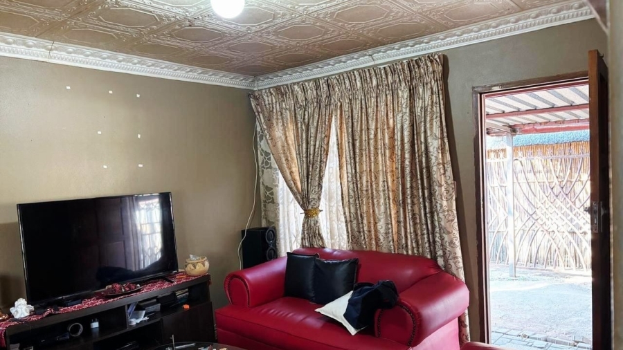 3 Bedroom Property for Sale in Boitekong North West